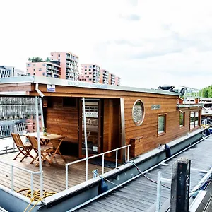  Botel Houseboat Bonanza