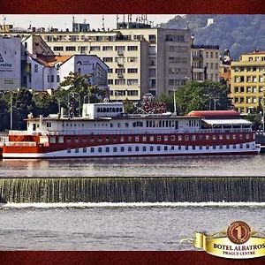 3* Botel Albatros